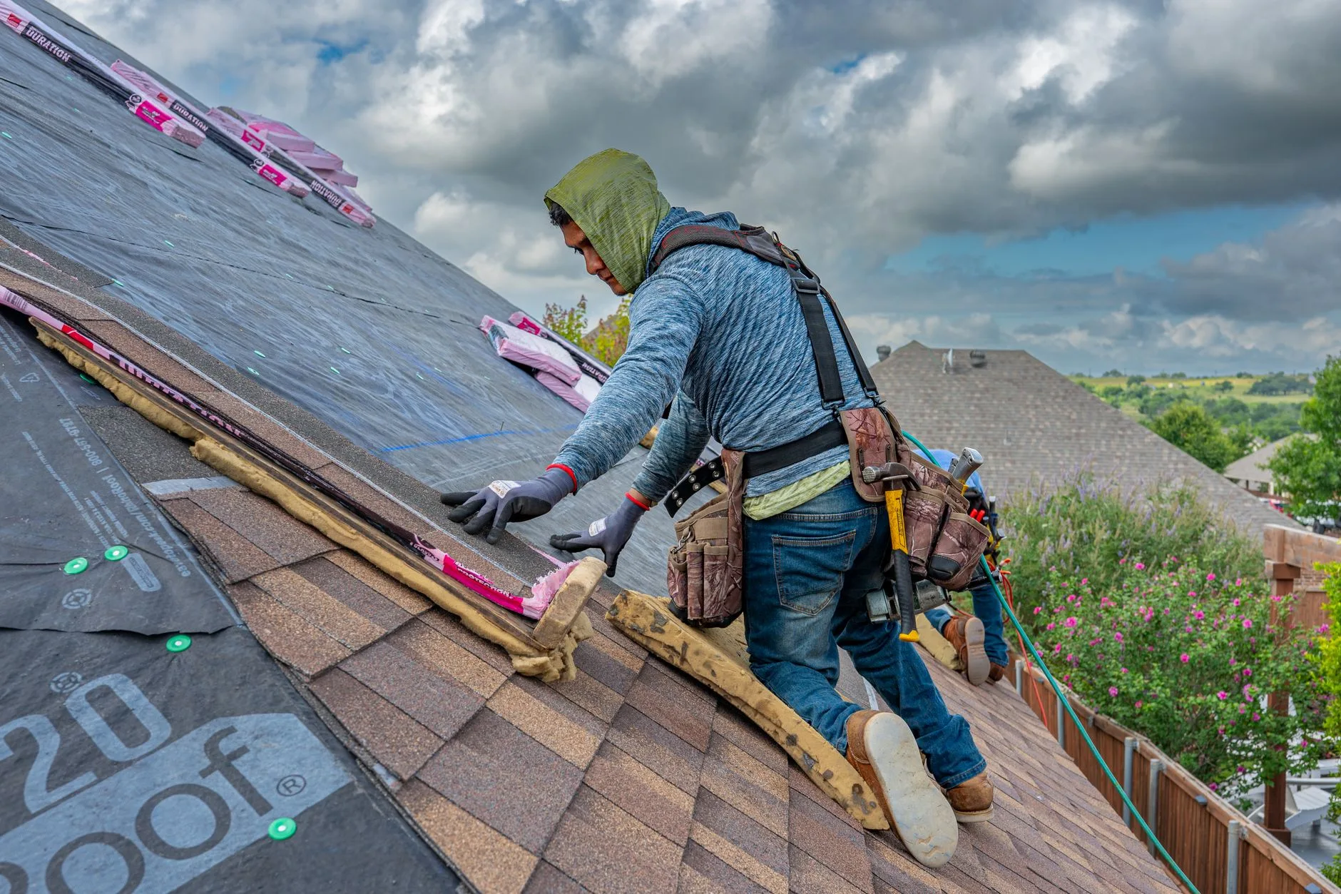 Storm-front re-roof push to dry in before rain, Solon OH